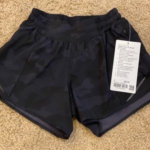 LULULEMON HOTTY HOT SHORTS